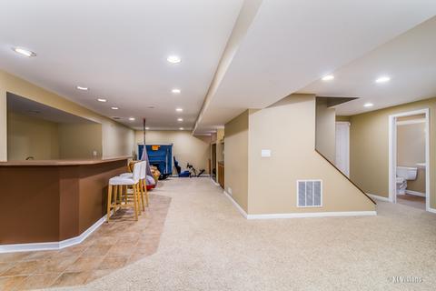 1360 Beacon Ln, Bartlett, IL 60103 photo 22