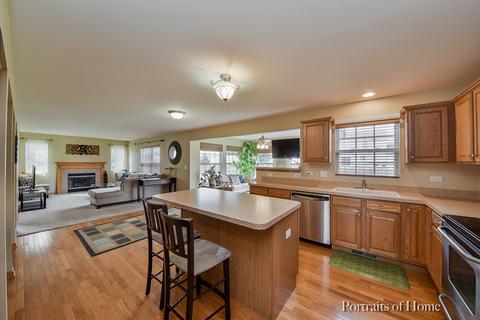 425 Haystack Ct, Dekalb, IL 60115 photo 5