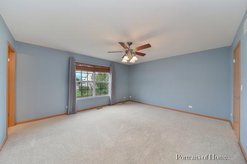 425 Haystack Ct, Dekalb, IL 60115 photo 14