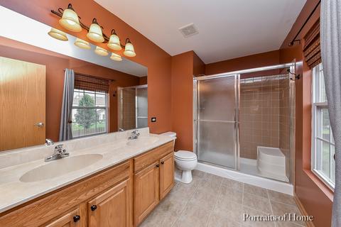 425 Haystack Ct, Dekalb, IL 60115 photo 15