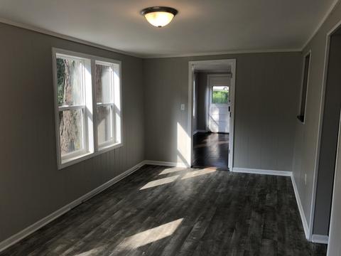 18 Crescent St, Elgin, IL 60123 photo 7