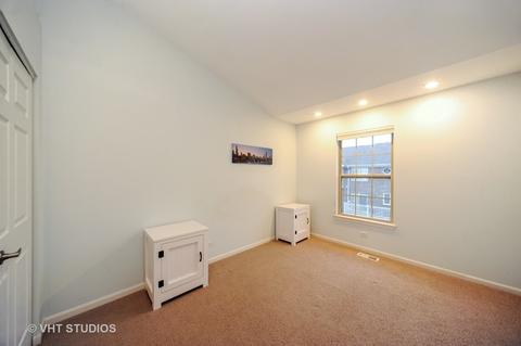 681 Prestwick Ln, Wheeling, IL 60090 photo 13