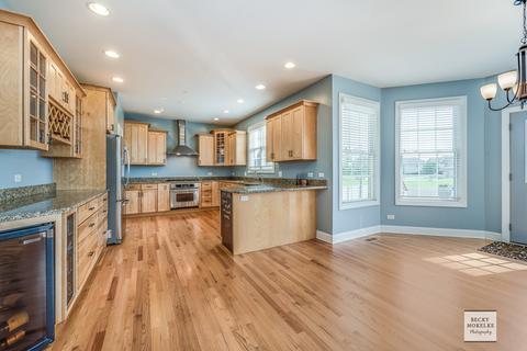 16449 S Mueller Cir, Plainfield, IL 60586 photo 8