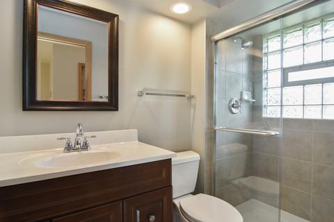 1081 Sherwood Dr, Wheeling, IL 60090 photo 10