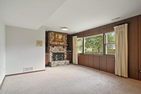 1081 Sherwood Dr, Wheeling, IL 60090 photo 8