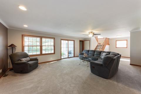 2404 Robin Ln, Rolling Meadows, IL 60008 photo 6