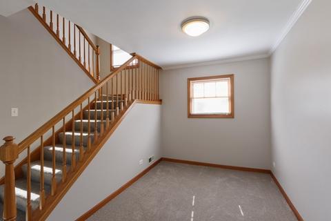 2404 Robin Ln, Rolling Meadows, IL 60008 photo 5