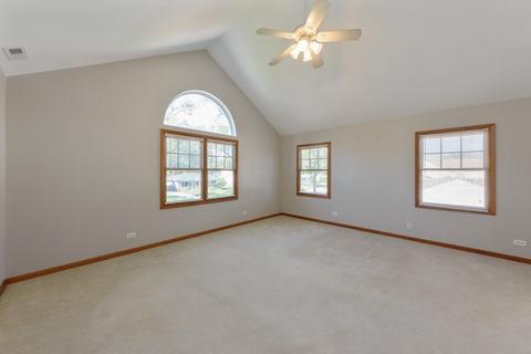2404 Robin Ln, Rolling Meadows, IL 60008 photo 8