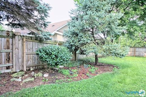 808 Saint John St, Elgin, IL 60120 photo 29