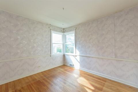 20 N 7th Ave, Des Plaines, IL 60016 photo 9