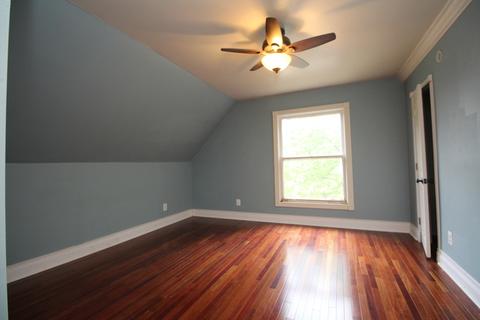 625 N Spring St, Elgin, IL 60120 photo 15