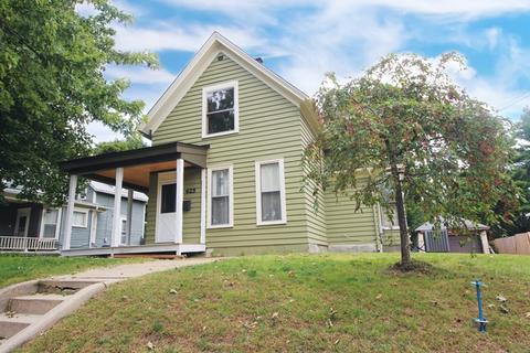 625 N Spring St, Elgin, IL 60120 photo 1