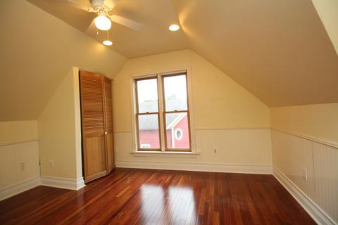 625 N Spring St, Elgin, IL 60120 photo 17