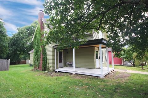 625 N Spring St, Elgin, IL 60120 photo 3