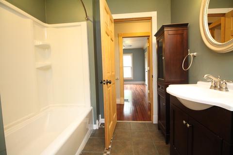 625 N Spring St, Elgin, IL 60120 photo 20