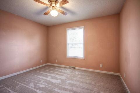439 E Meuser Dr, Paxton, IL 60957 photo 18