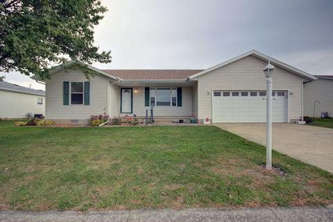 439 E Meuser Dr, Paxton, IL 60957 photo 2