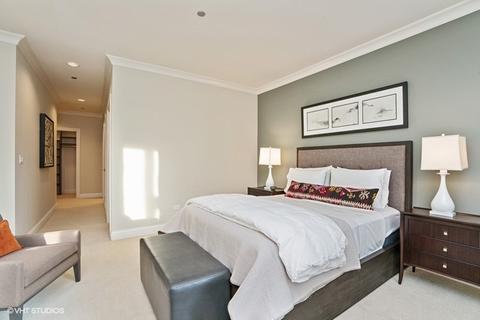 10 E Delaware Pl #20E, Chicago, IL 60611 photo 14