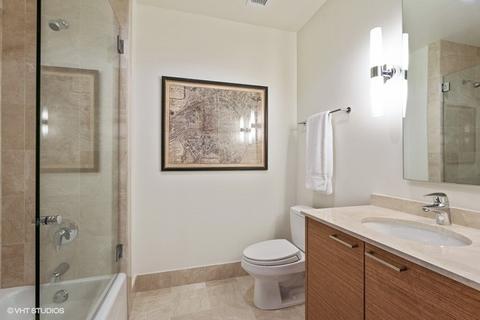 10 E Delaware Pl #20E, Chicago, IL 60611 photo 24