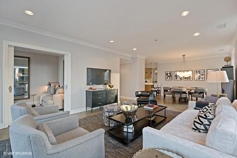 10 E Delaware Pl #20E, Chicago, IL 60611 photo 6