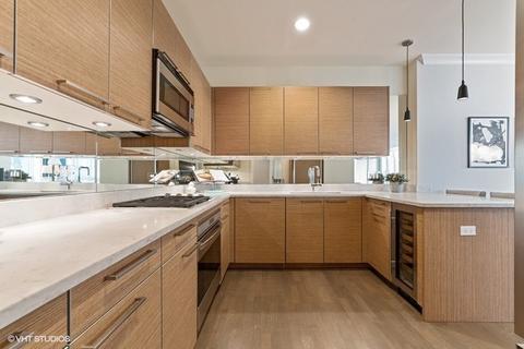 10 E Delaware Pl #20E, Chicago, IL 60611 photo 10