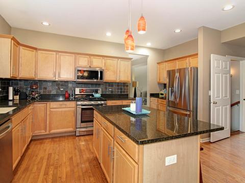25210 Pastoral Dr, Plainfield, IL 60585 photo 9