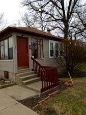 789 Villa St, Elgin, IL 60120 photo 1