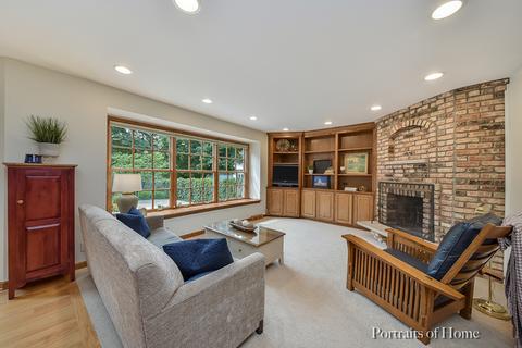 314 E Harrison Ave, Wheaton, IL 60187 photo 4