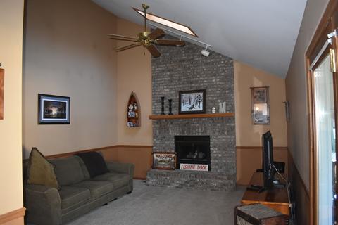 219 Deerhaven Dr, Minooka, IL 60447 photo 14