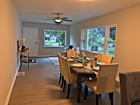 1635 N Riverside Dr, Mchenry, IL 60050 photo 8