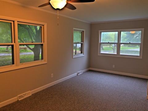 1635 N Riverside Dr, Mchenry, IL 60050 photo 13