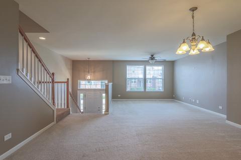 214 Devoe Dr, Oswego, IL 60543 photo 8