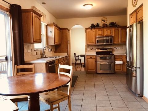11740 S Decathalon Ln, Plainfield, IL 60585 photo 4