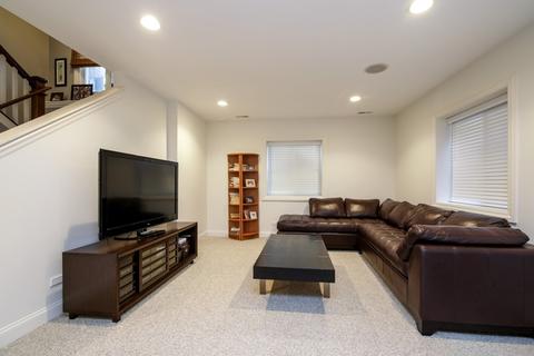 812 Indian Rd, Glenview, IL 60025 photo 19