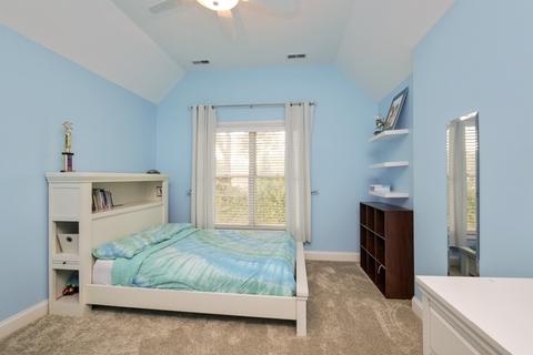 812 Indian Rd, Glenview, IL 60025 photo 16