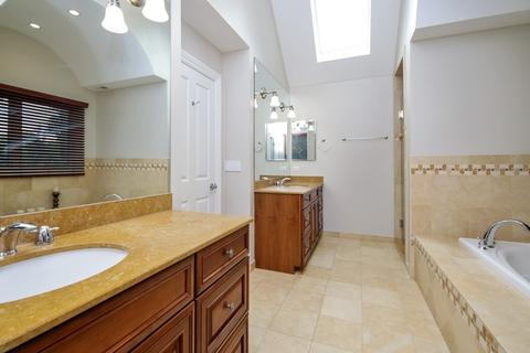 812 Indian Rd, Glenview, IL 60025 photo 12