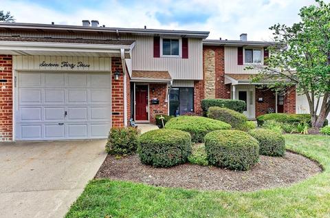 1633 Groton Ct, Wheaton, IL 60189 photo 1