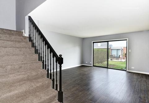 1633 Groton Ct, Wheaton, IL 60189 photo 9