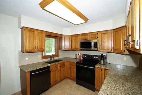 10148 William Trl, Roscoe, IL 61073 photo 7
