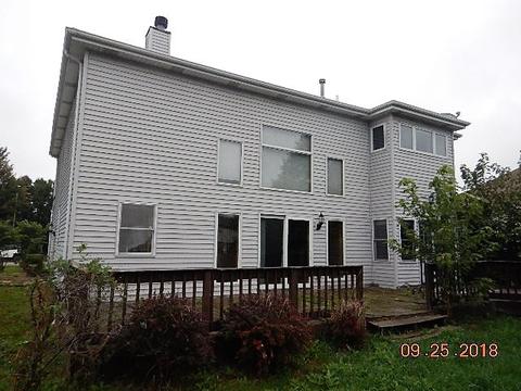 24053 Douglas Dr, Plainfield, IL 60585 photo 2