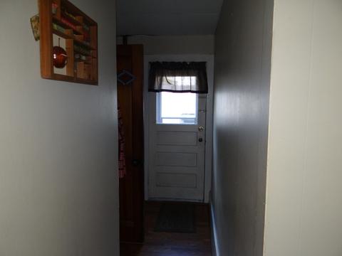 100 Calhoun St, Morris, IL 60450 photo 2