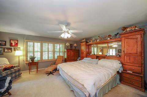 3914 Dundee Rd, Northbrook, IL 60062 photo 6