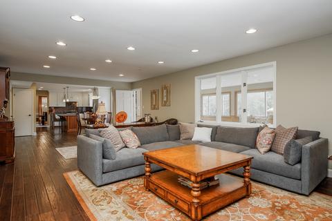 13103 Red Dr, Lemont, IL 60439 photo 8