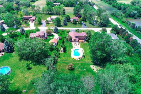 13103 Red Dr, Lemont, IL 60439 photo 35