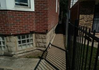 6825 S Champlain Ave, Chicago, IL 60637 photo 4