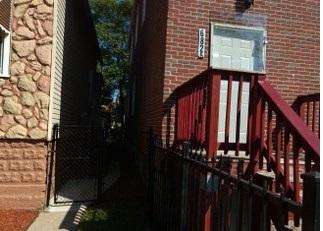 6825 S Champlain Ave, Chicago, IL 60637 photo 3