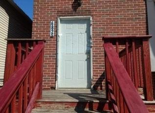 6825 S Champlain Ave, Chicago, IL 60637 photo 5