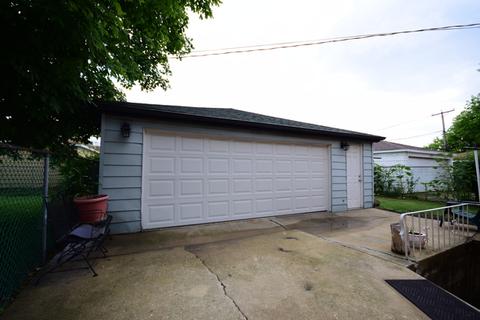 8413 44th Pl, Lyons, IL 60534 photo 13