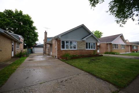 8413 44th Pl, Lyons, IL 60534 photo 1