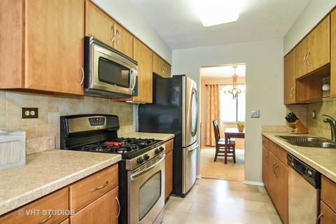 1630 Chippewa Trl, Wheeling, IL 60090 photo 6